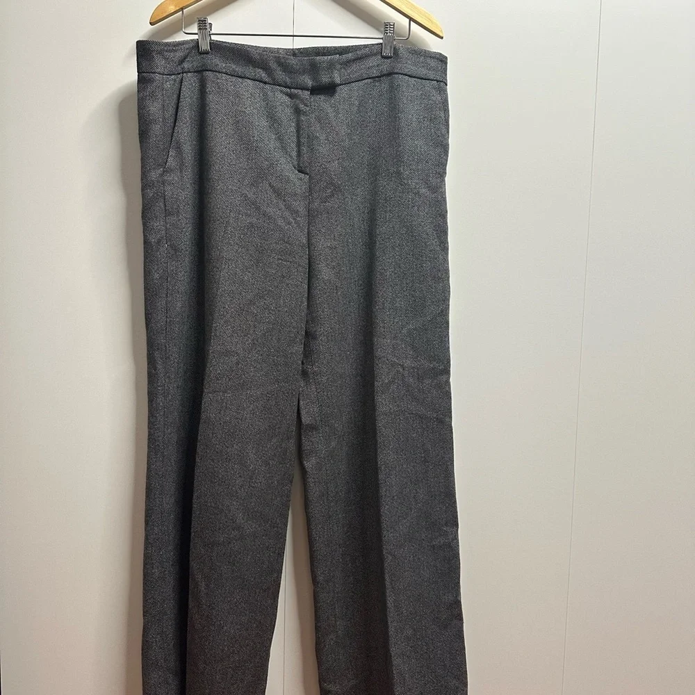DKNY Gray Wool-Blend Herringbone Dress Pants | Size 16 | Wide Leg | Lined - Picture 2 of 9